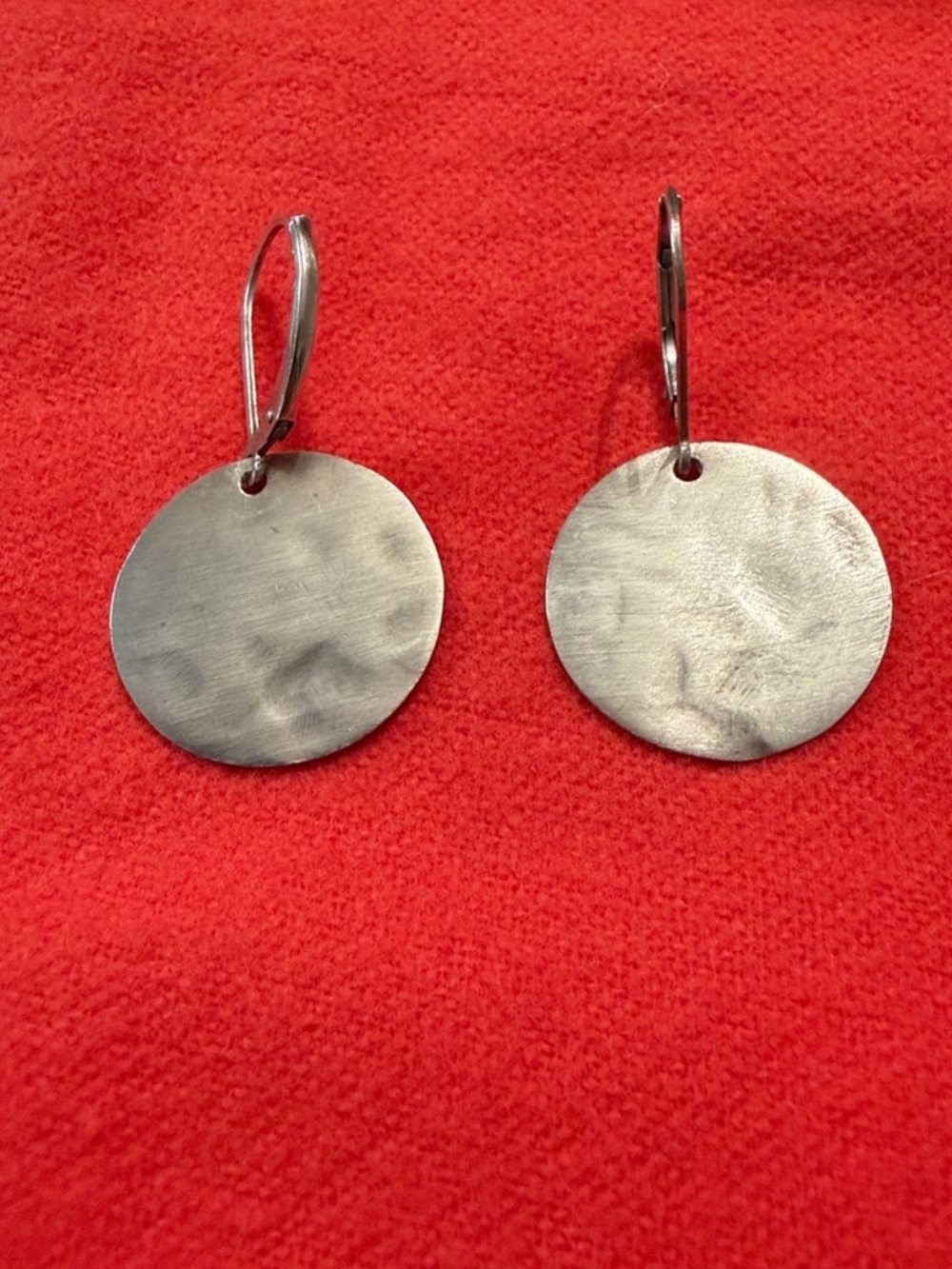 Me&Ro Hammered Round Organic Disc Earrings - Rare Vintage - Picture 2 of 4